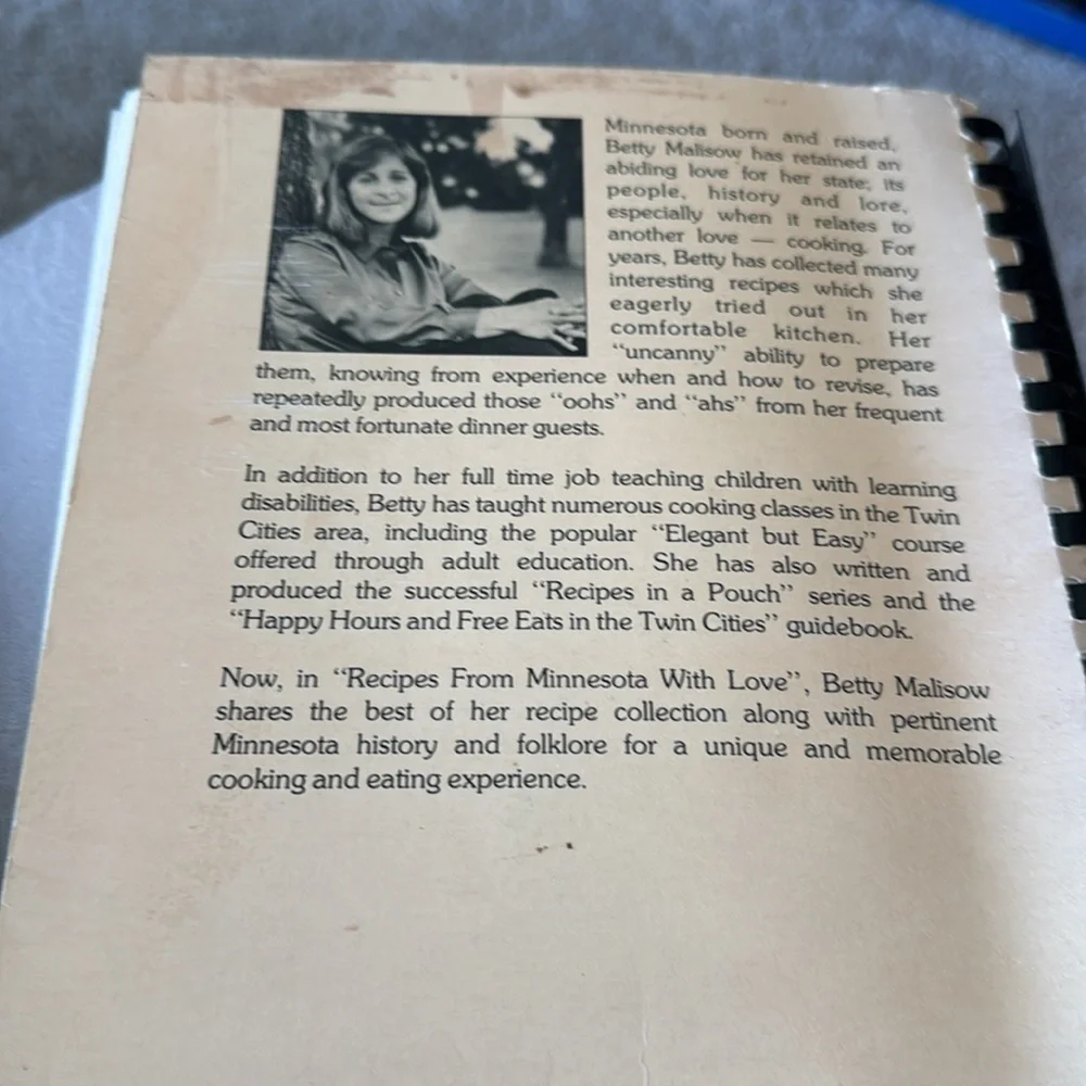 Recipes from Minnesota: with love Vintage 1981 Cookbook Kitchen GUC